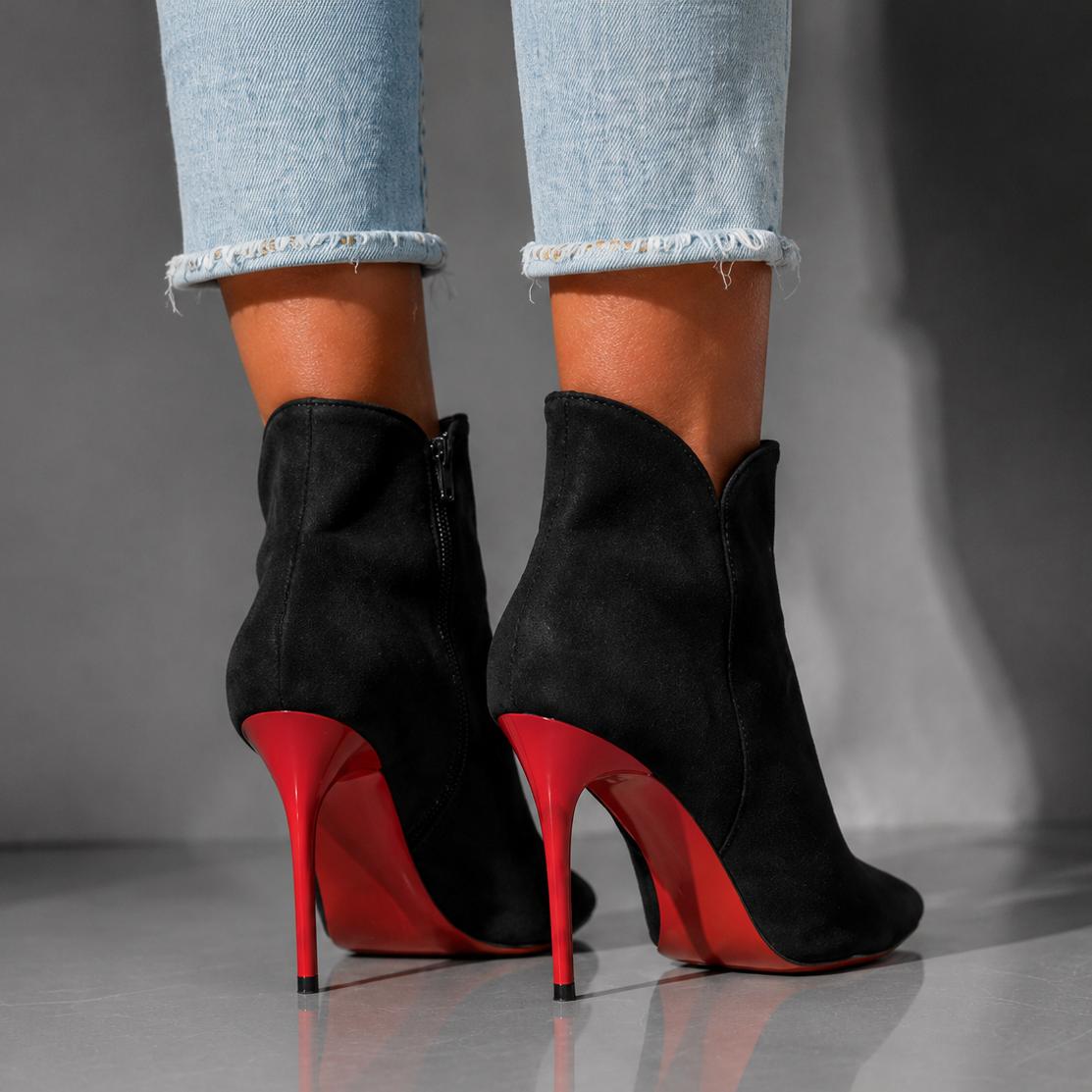 SCARLETT RAE SUEDE BOOTS