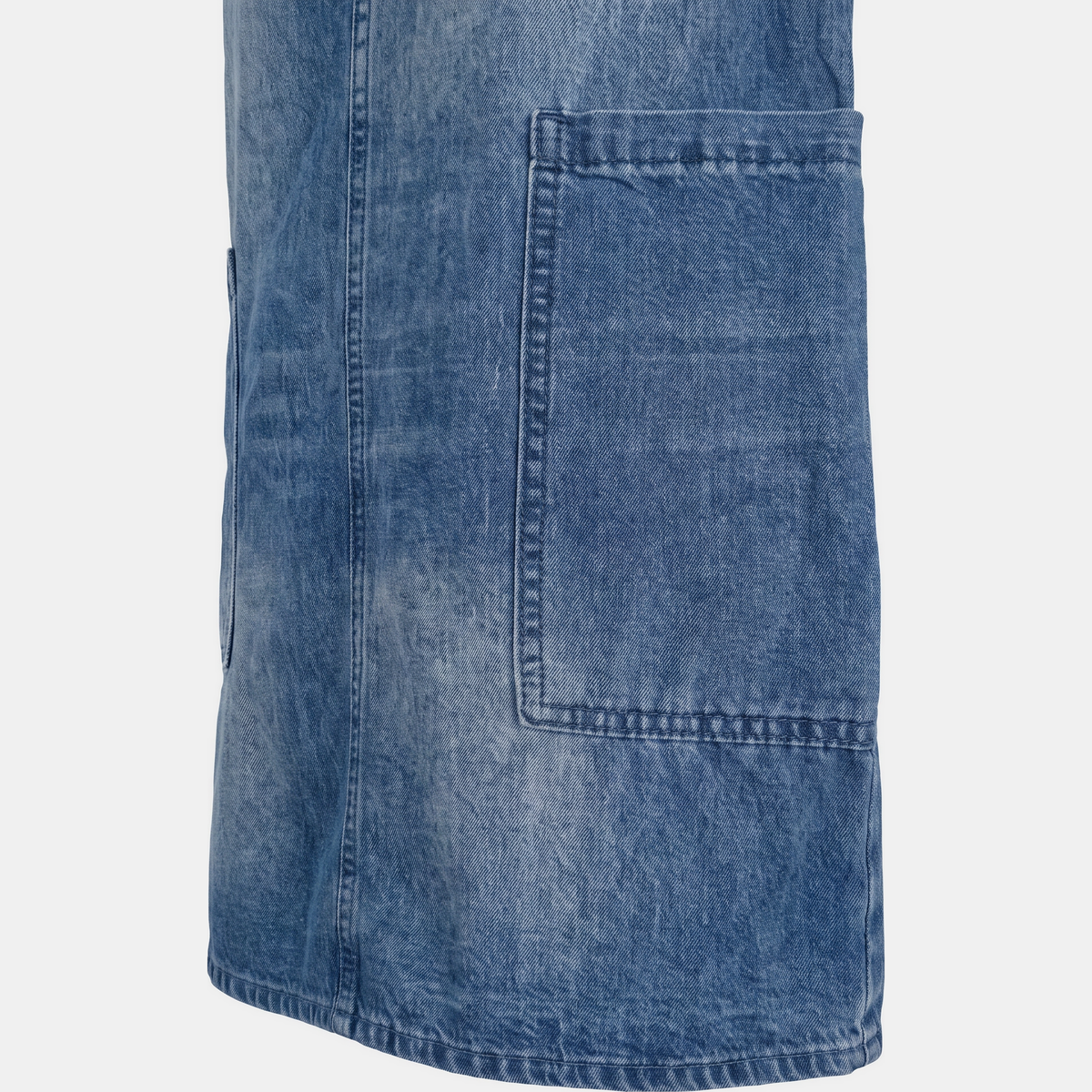 Women's Wide Leg Button Front Washed Denim Jumpsuit