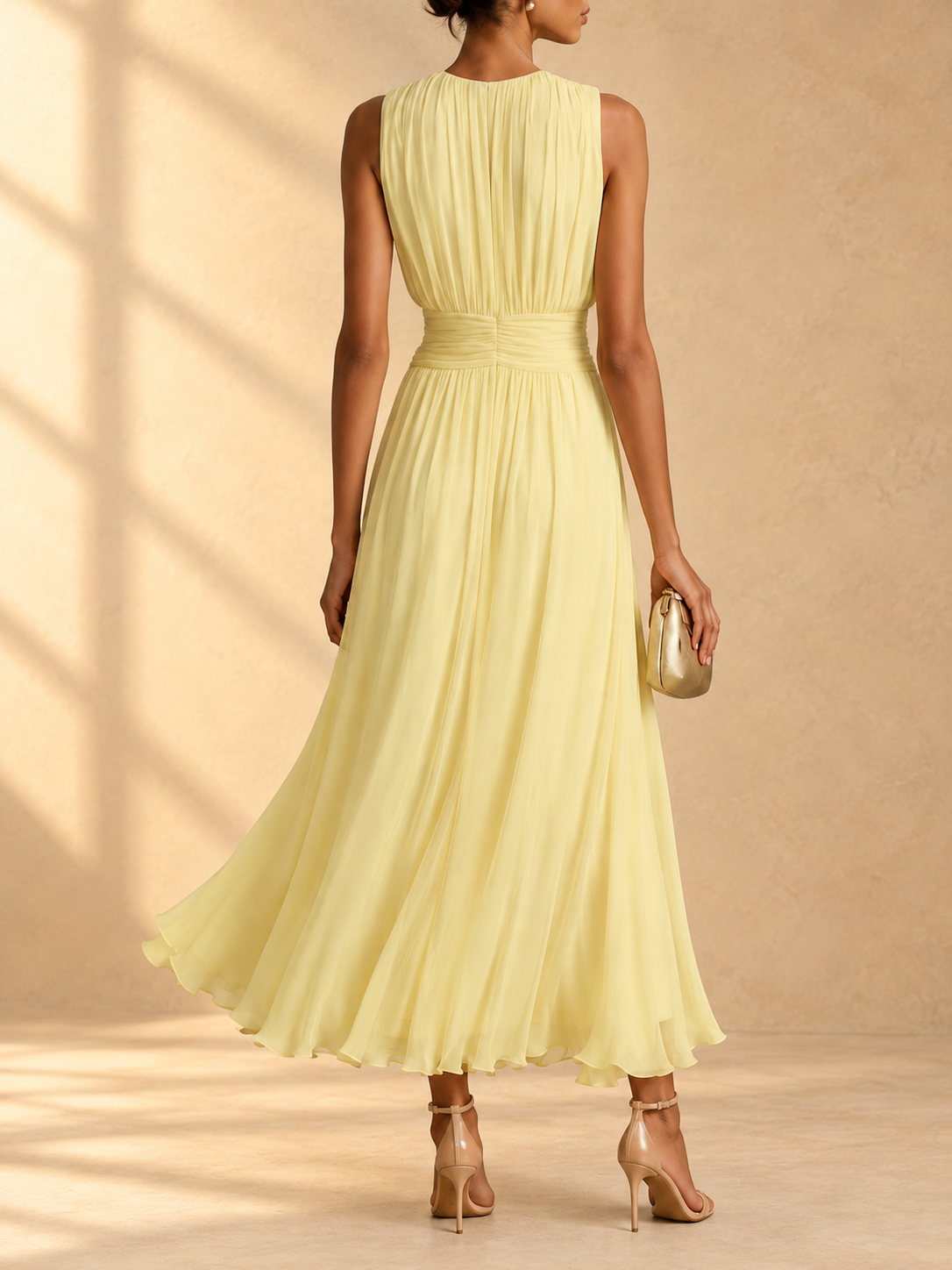 Iselle | Sleeveless chiffon maxi dress with ruched waist