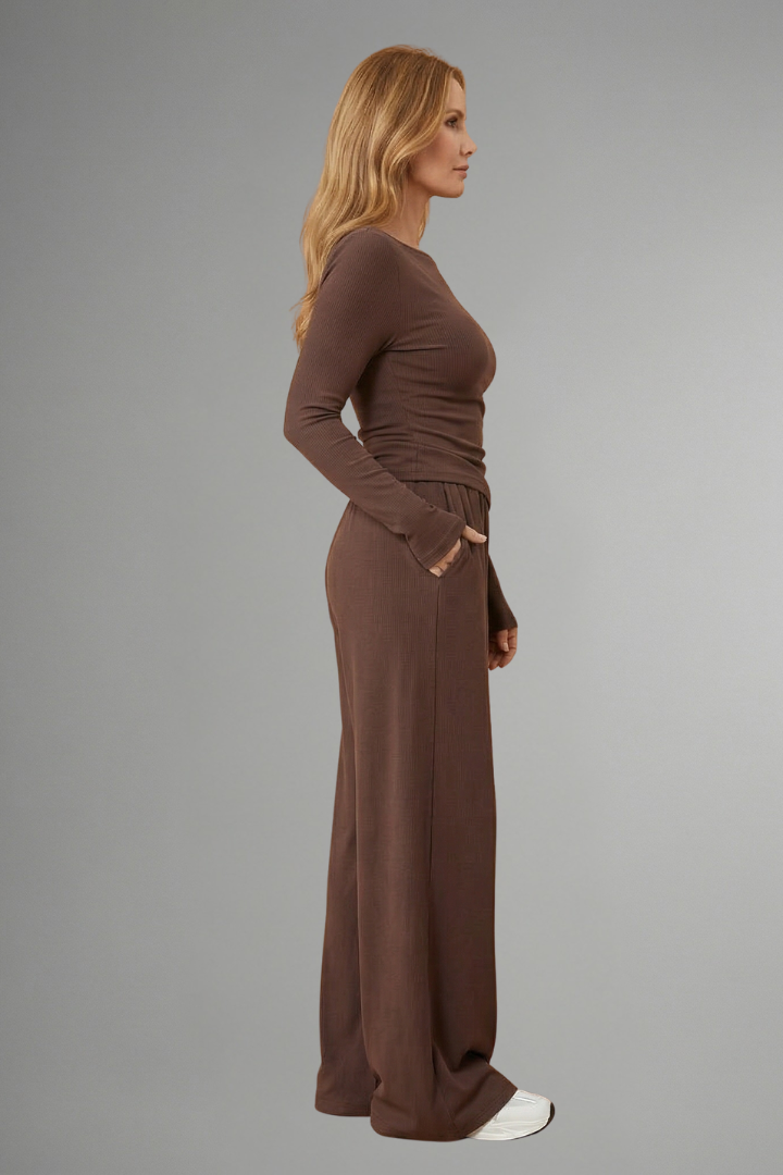 Women’s Top and Trousers Set with Relaxed Fit and Long Sleeves
