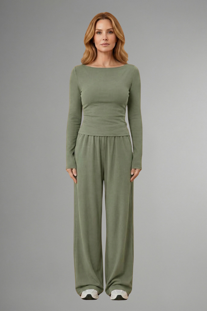 Women’s Top and Trousers Set with Relaxed Fit and Long Sleeves