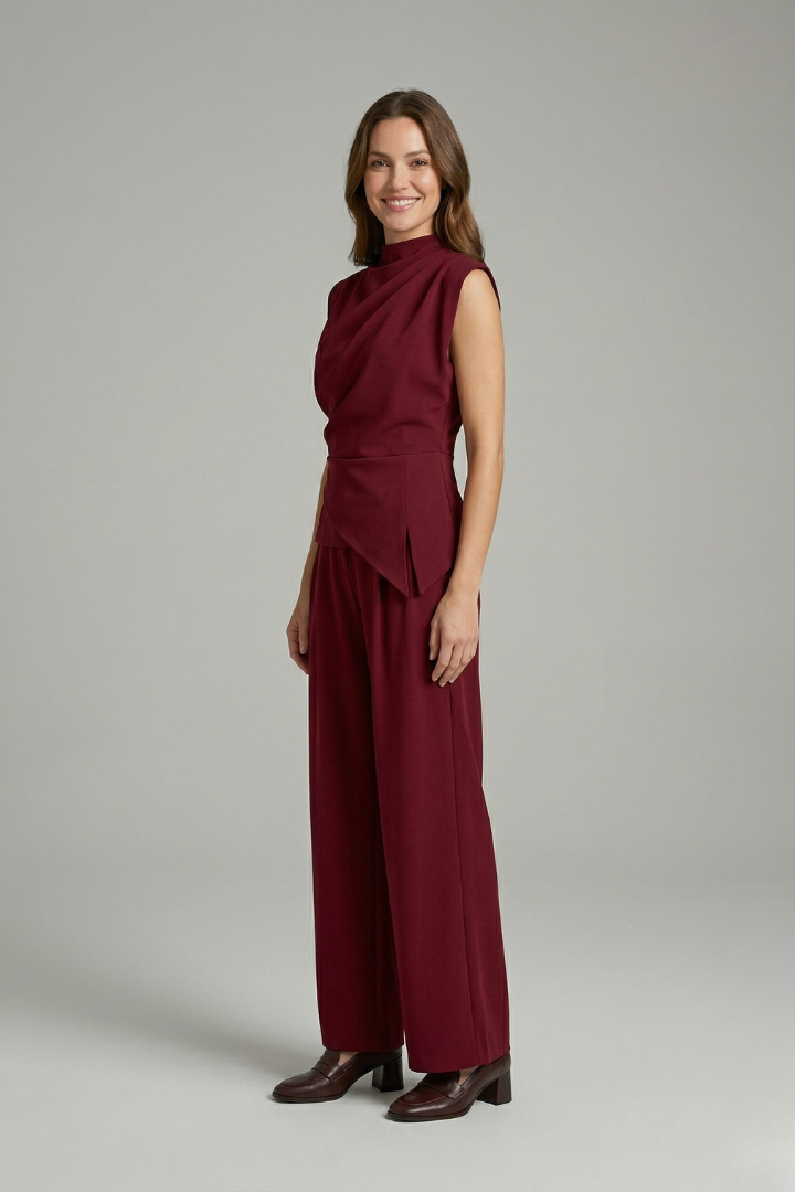 Women’s Top and Trousers Set with Round Neck and Straight Legs