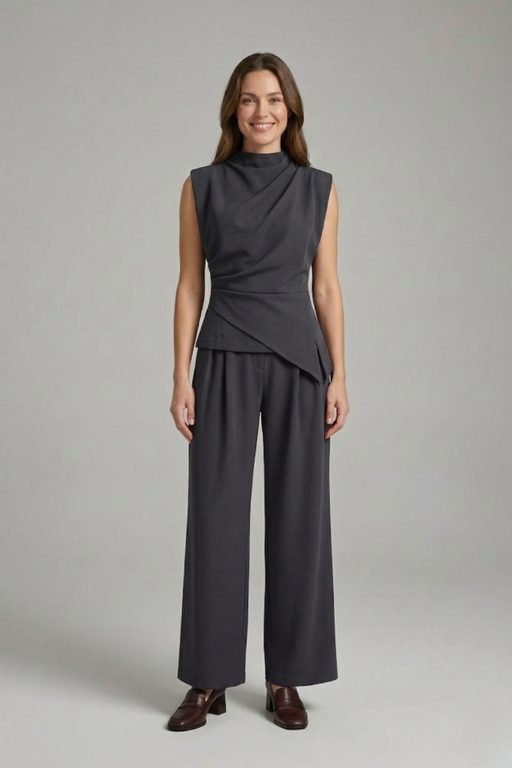 Women’s Top and Trousers Set with Round Neck and Straight Legs