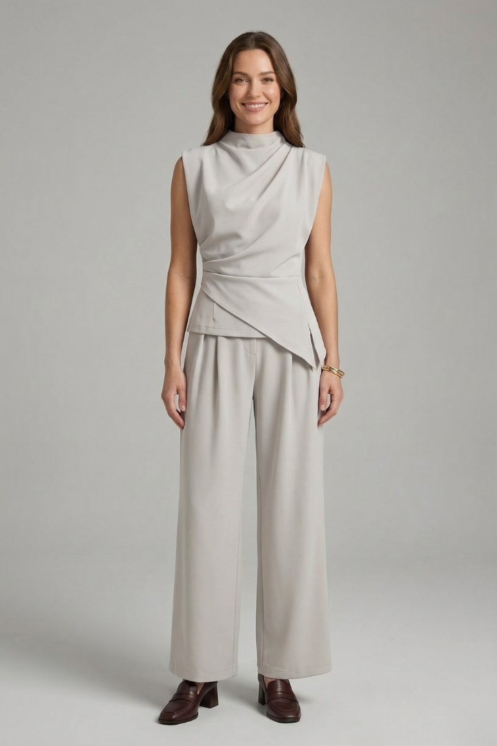 Women’s Top and Trousers Set with Round Neck and Straight Legs
