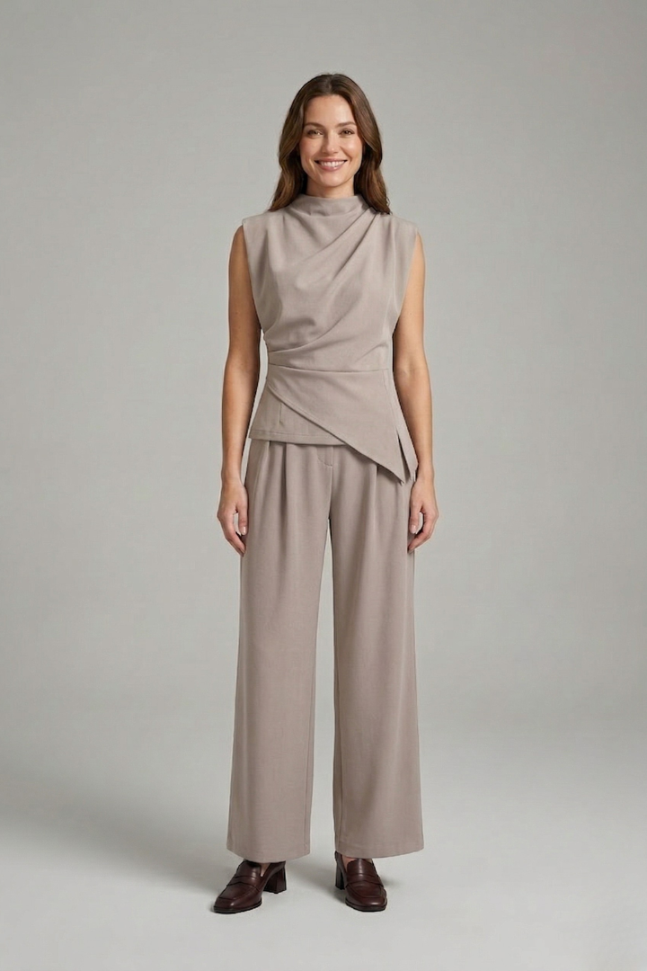 Women’s Top and Trousers Set with Round Neck and Straight Legs