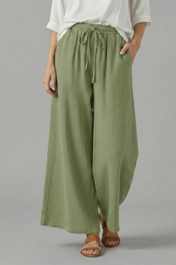 Women’s Trousers with Drawstring and Wide Leg