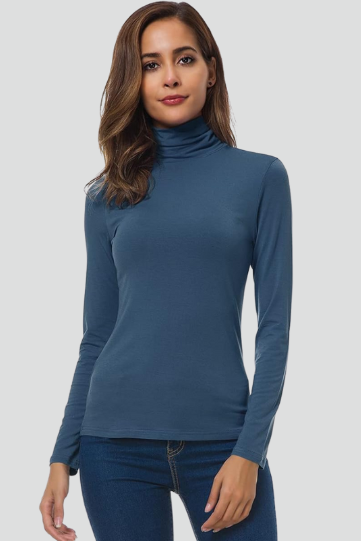 Women’s Turtleneck Sweater with Long Sleeves and Plain Surface