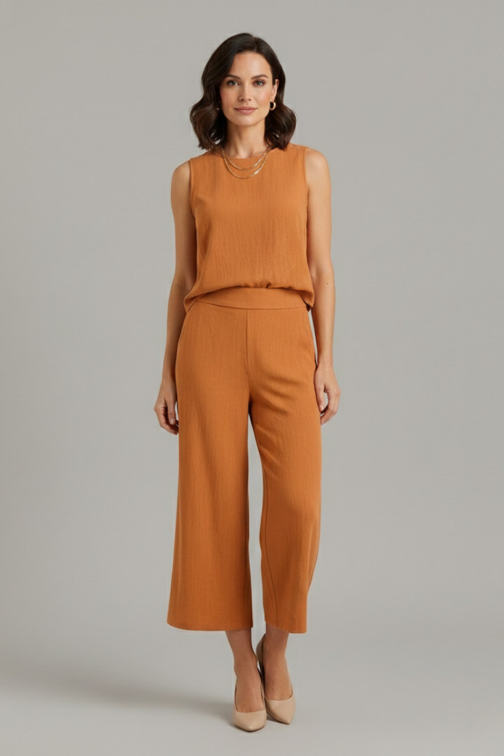Women’s Two-Piece Set with Sleeveless Top and Cropped Trousers