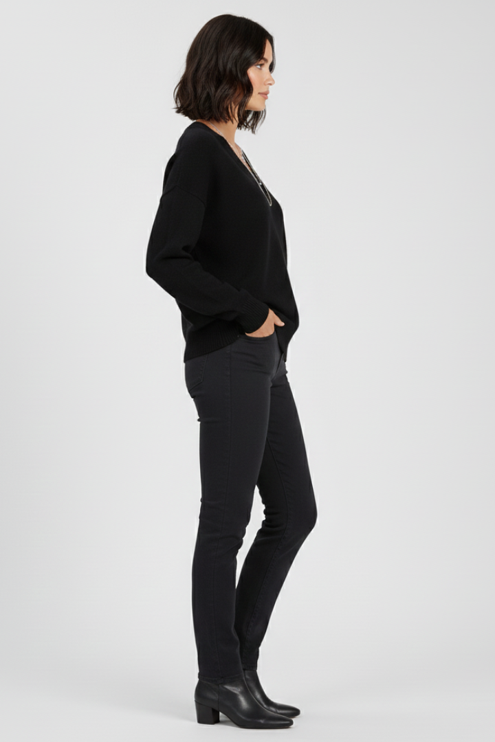 Women’s V-Neck Sweater with Long Sleeves and Pullover Design
