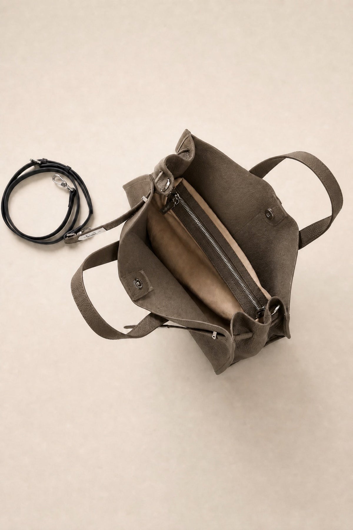 The Meridian Leather Tote
