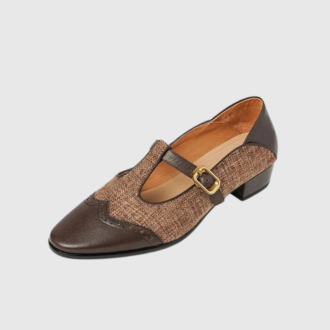 Black Genira vintage shoes by THE WHITMORE FAMILY, size 5.5, featuring classic design and leather material.