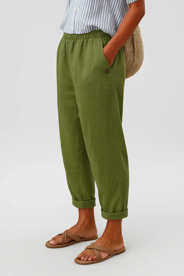 Romina™ Timeless linen-cotton trousers by THE WHITMORE FAMILY, featuring a relaxed fit and classic design, shown in the image.