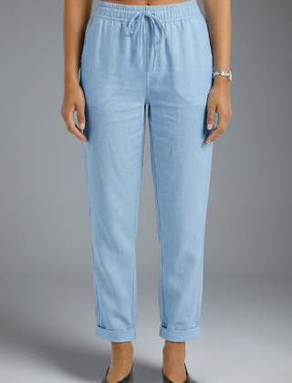Women’s trousers with elasticated waistband and drawstring from THE WHITMORE FAMILY, featuring a comfortable, casual fit.