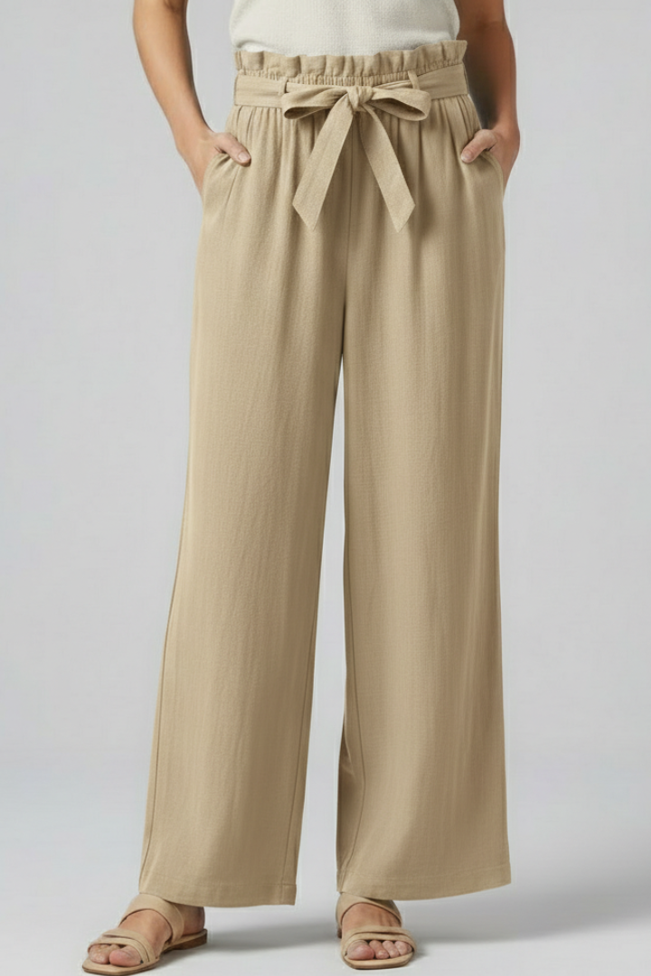 Women’s green trousers with elastic waist and tie belt from THE WHITMORE FAMILY, casual and comfortable fit
