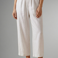 Pink women’s trousers with elastic waistband and wide legs, stylish and comfortable from THE WHITMORE FAMILY.